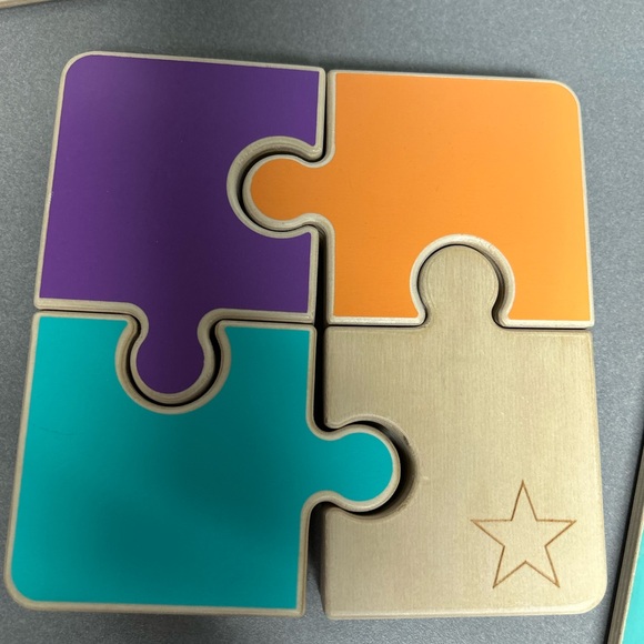 5 Lovevery Colorful Puzzles for Kids - Picture 2 of 6